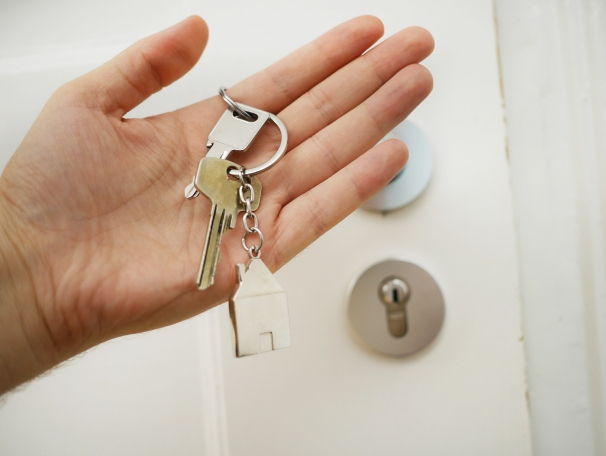 https://JaneSchmidt.StopRentingStartOwning.com